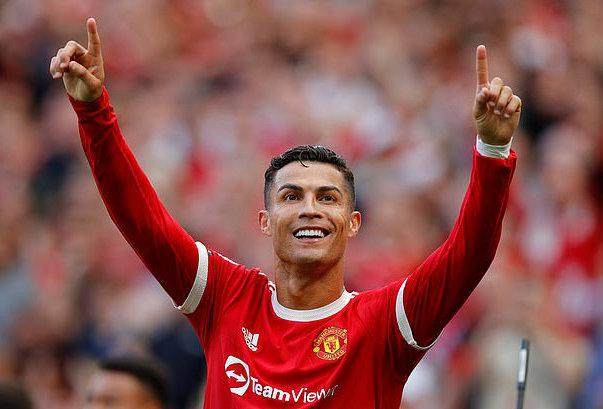 47792071-9981193-Cristiano_Ronaldo_admitted_to_feeling_nervous_ahead_of_his_Manch-a-9_1631395722769.jpg